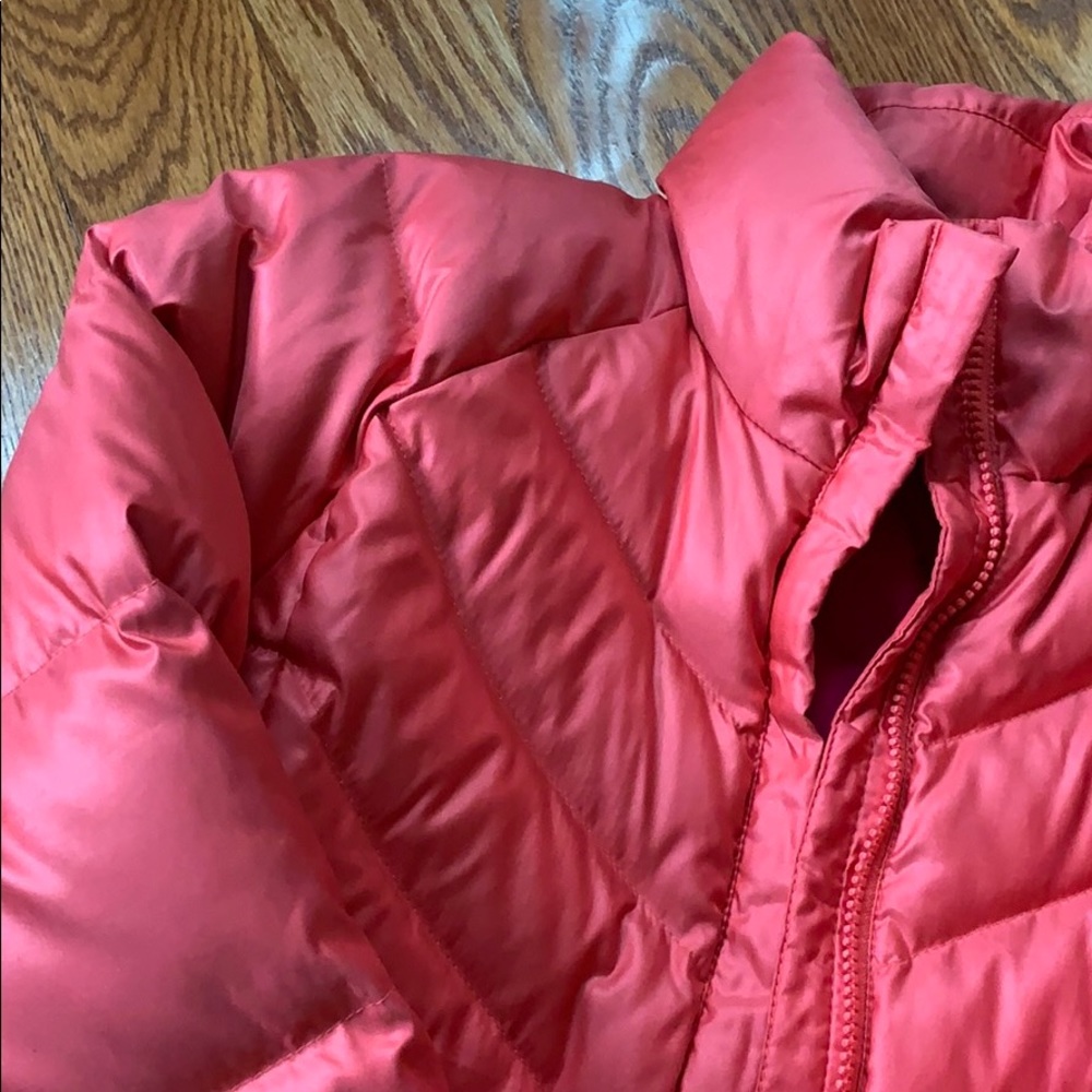 NorthFace Women’s Jacket - Picture 4 of 10